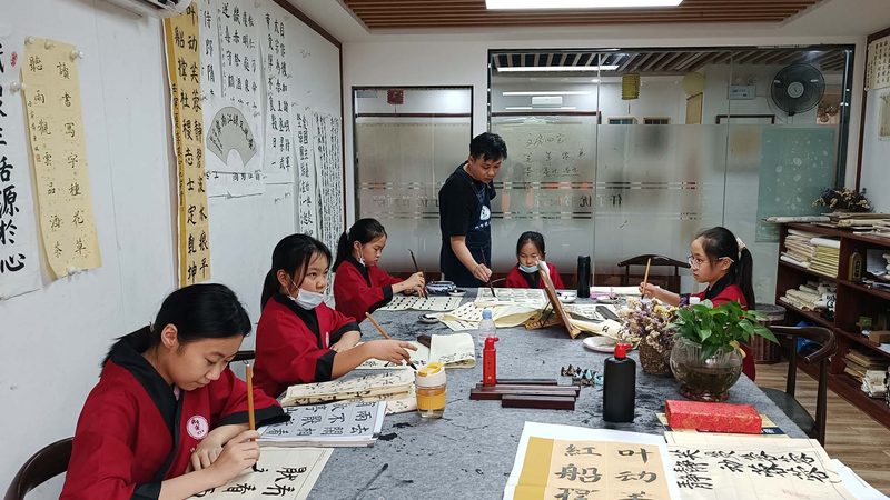 研究生培训课程设置标准：如何构建高质量的学习体系**