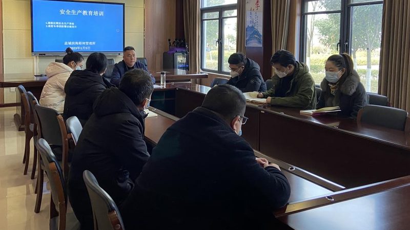如何提升在线教育互动性：破解互动困境的策略